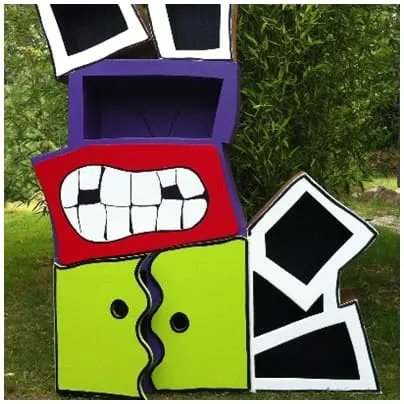 Etagère monstre B