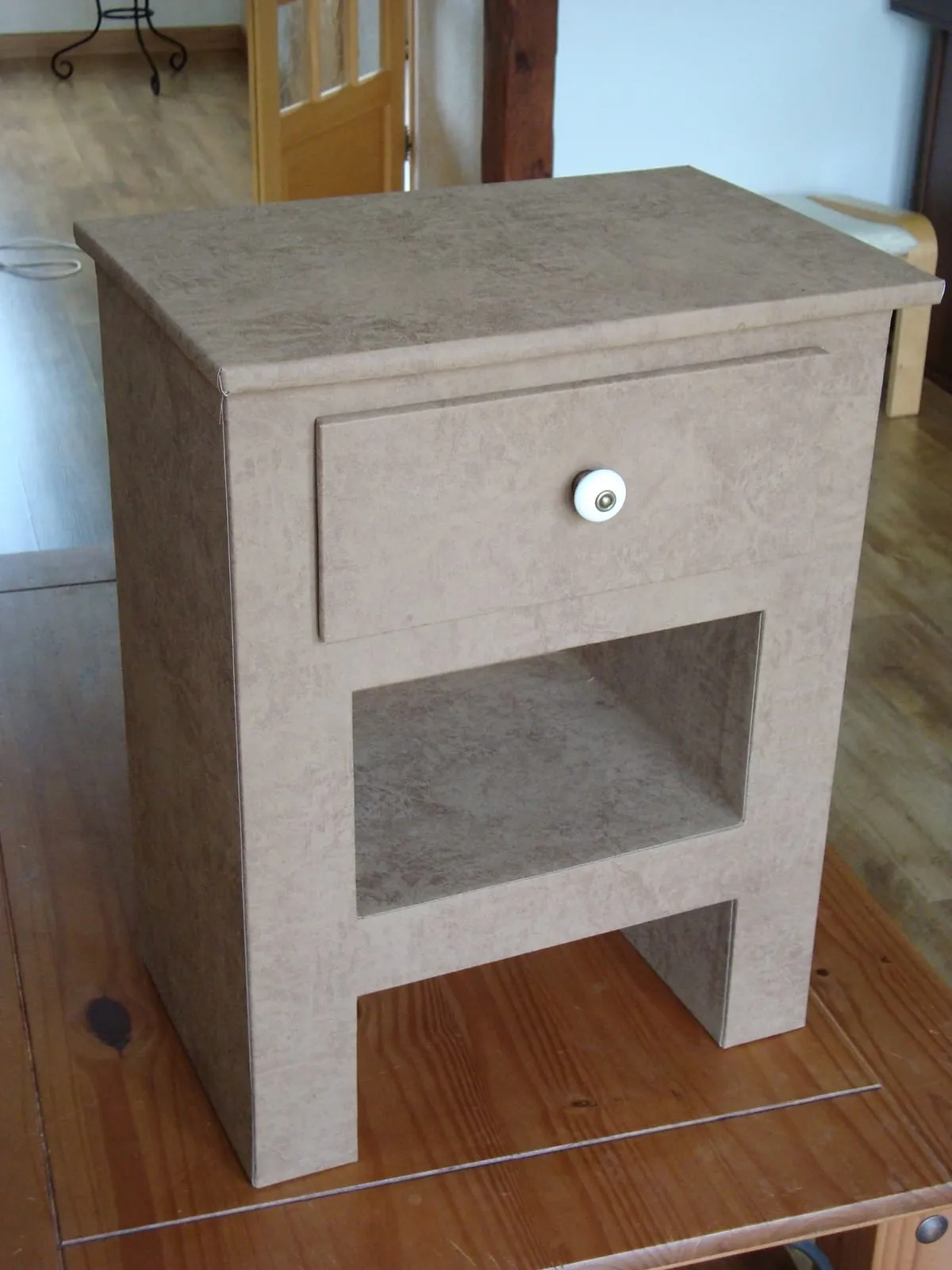 table de nuit