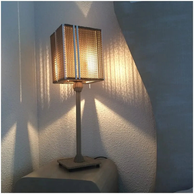 Lampe carr