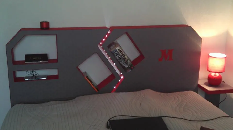 Tete de lit